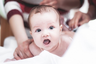 Как да изберете най-ефикасна и безопасна козметика за бебе